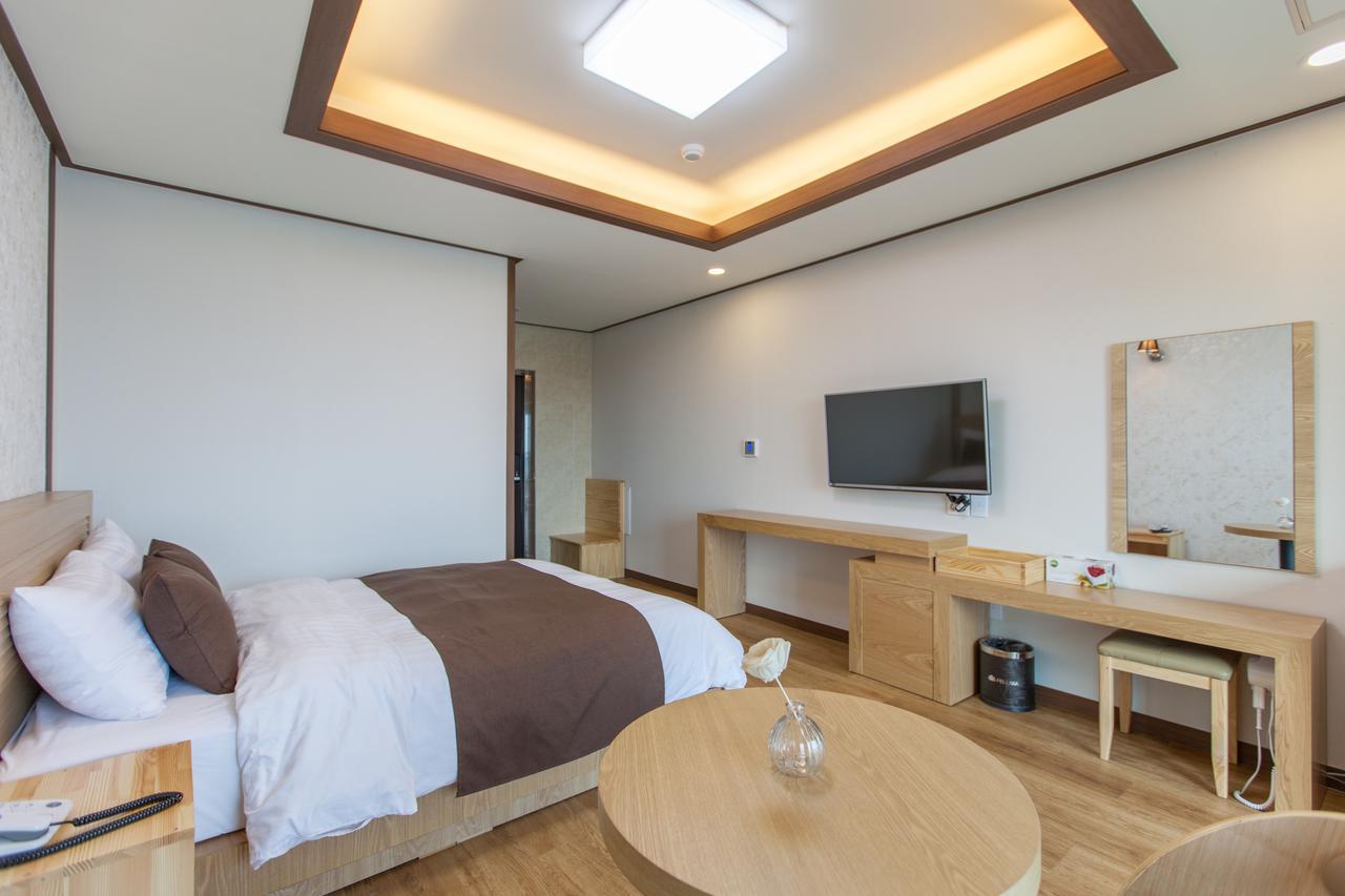 Fellisia Hotel Согвипхо Экстерьер фото
